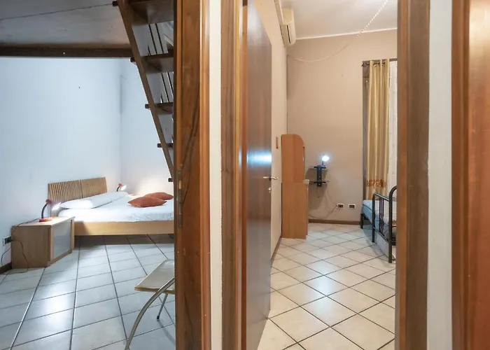 Homehouse Giulio Cesare-San Pietro Ferienhaus Rom